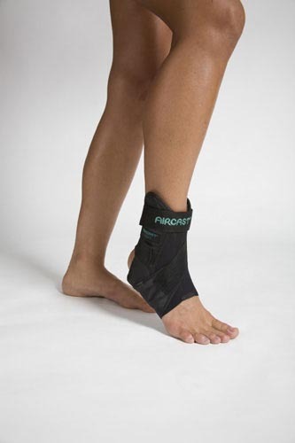 Airsport ankle brace medium right m 7.5-11  w 9-12.5